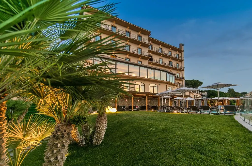 General view, Grand Hotel Due Golfi, Naples