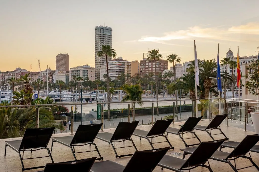 Terrace, The Level Melia Alicante - Adults Only +18, Costa Blanca