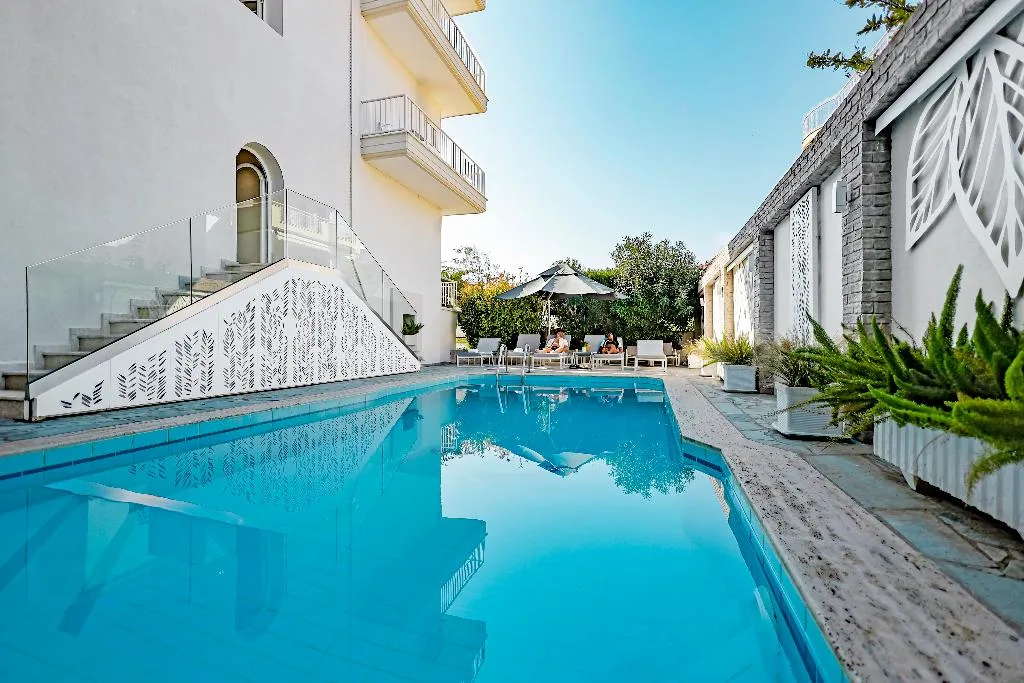 Pool, Alkyonis, Halkidiki