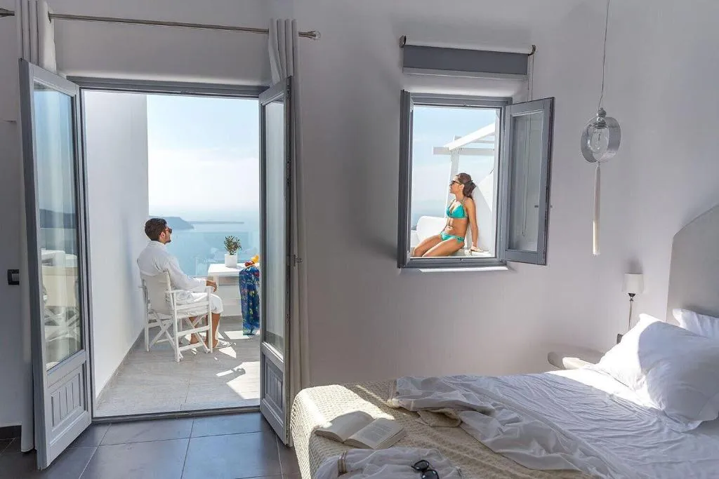 Room, Unique Suites, Santorini
