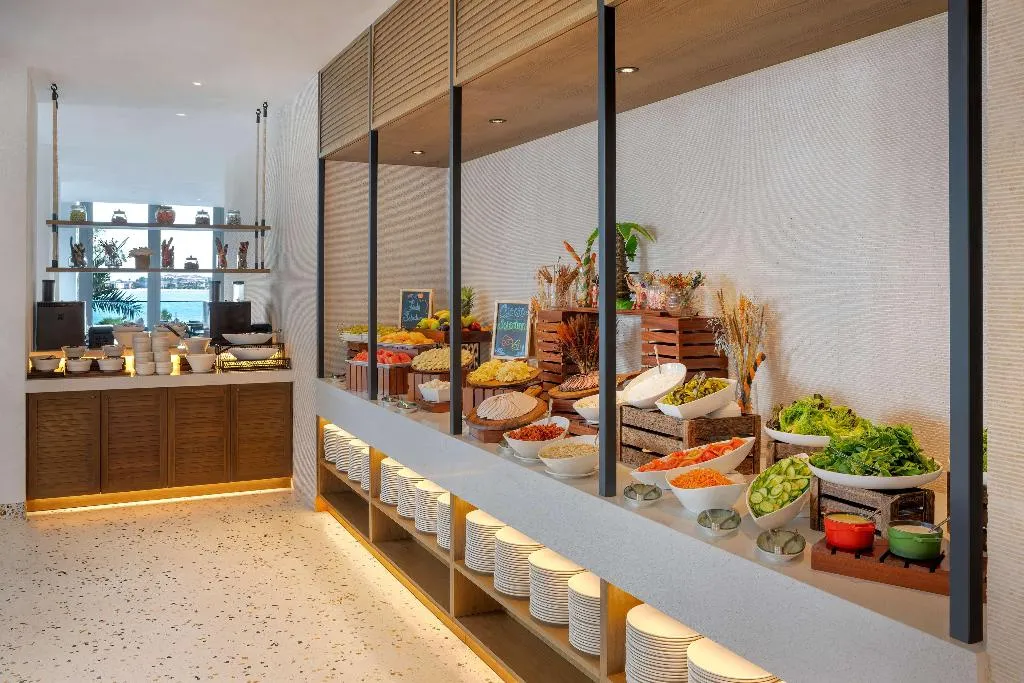 Restaurant, Radisson Beach Resort Palm Jumeirah, Dubai