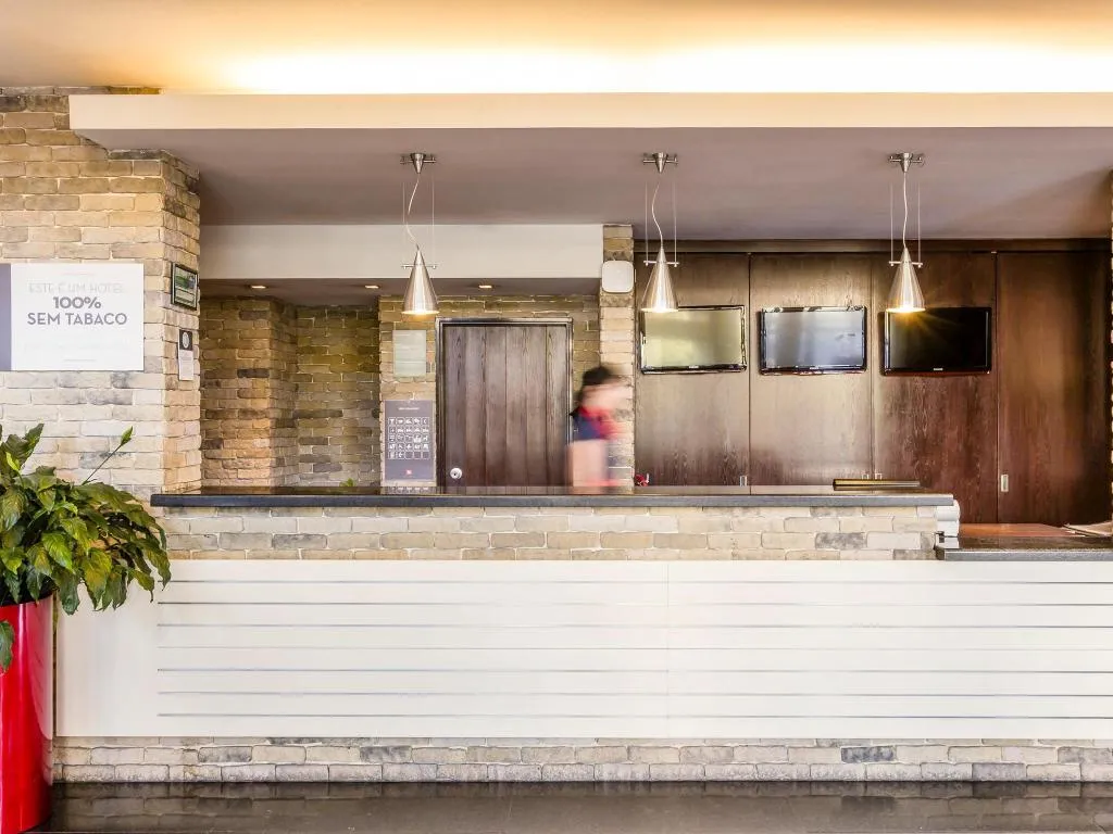 Lobby, Ibis Guimaraes, Porto