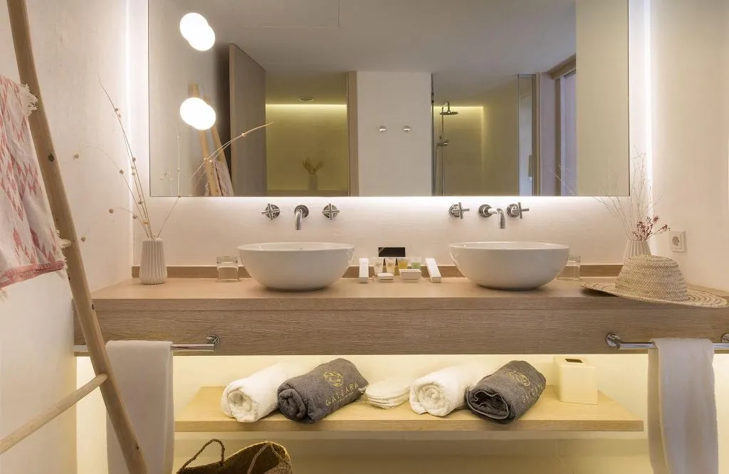 Room, Gatzara Suites Santa Gertrudis, Ibiza