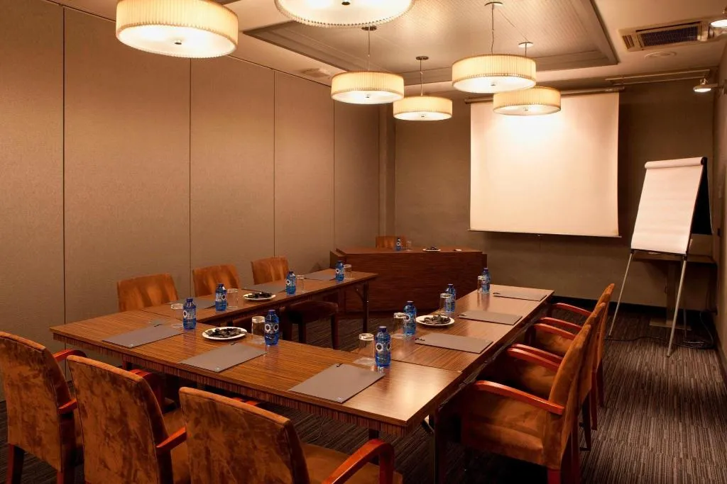 Conferences, AC Madrid Carlton, Madrid
