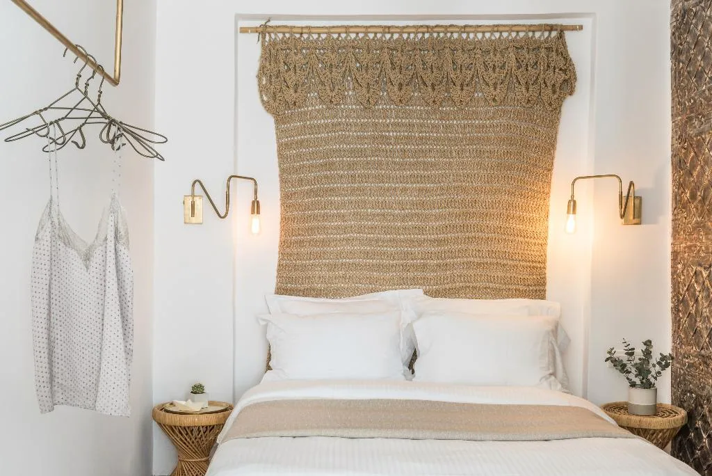 JUNIOR SUITE STANDARD Room, Cocoon Suites, Santorini