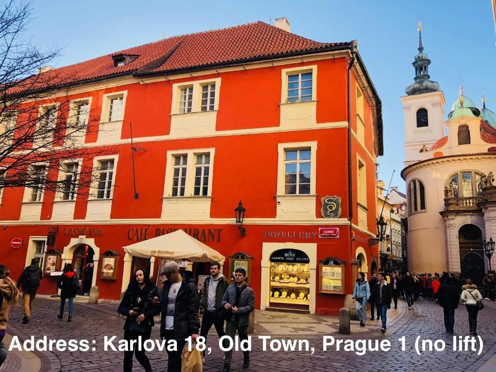 STUDIO CITY VIEW QUEEN BED Room, Royal Road Residence, Prague