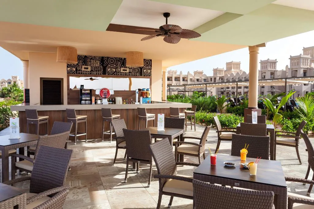 Bar, Hotel Riu Touareg - All Inclusive, Cape Verde