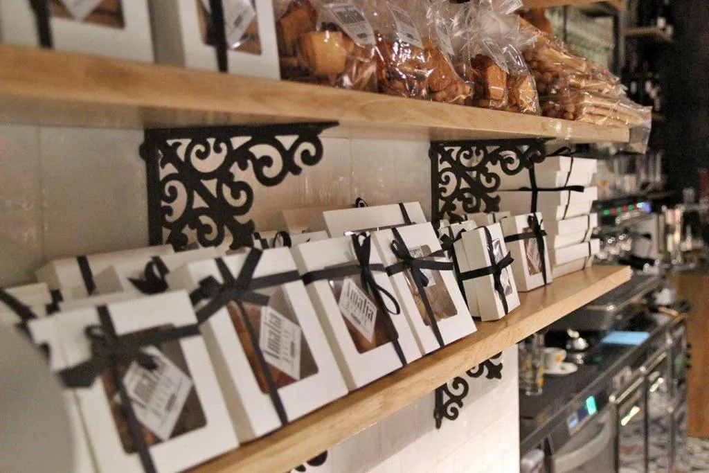 Restaurant, Amalia Bakery Home, Milan