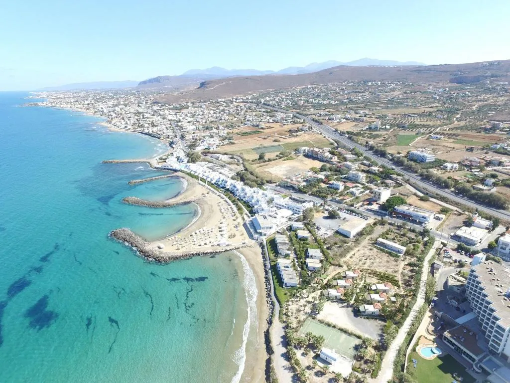 Sports and Entertainment, Ideal Apts, Crete