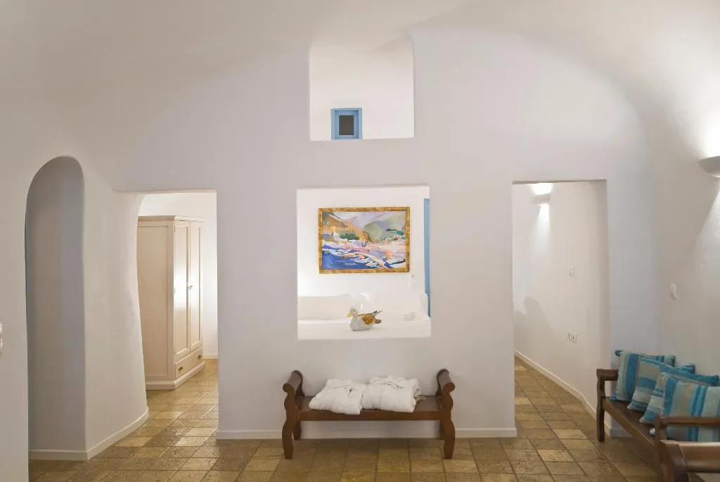 SUITE STANDARD Room, Pantelia Suites, Santorini