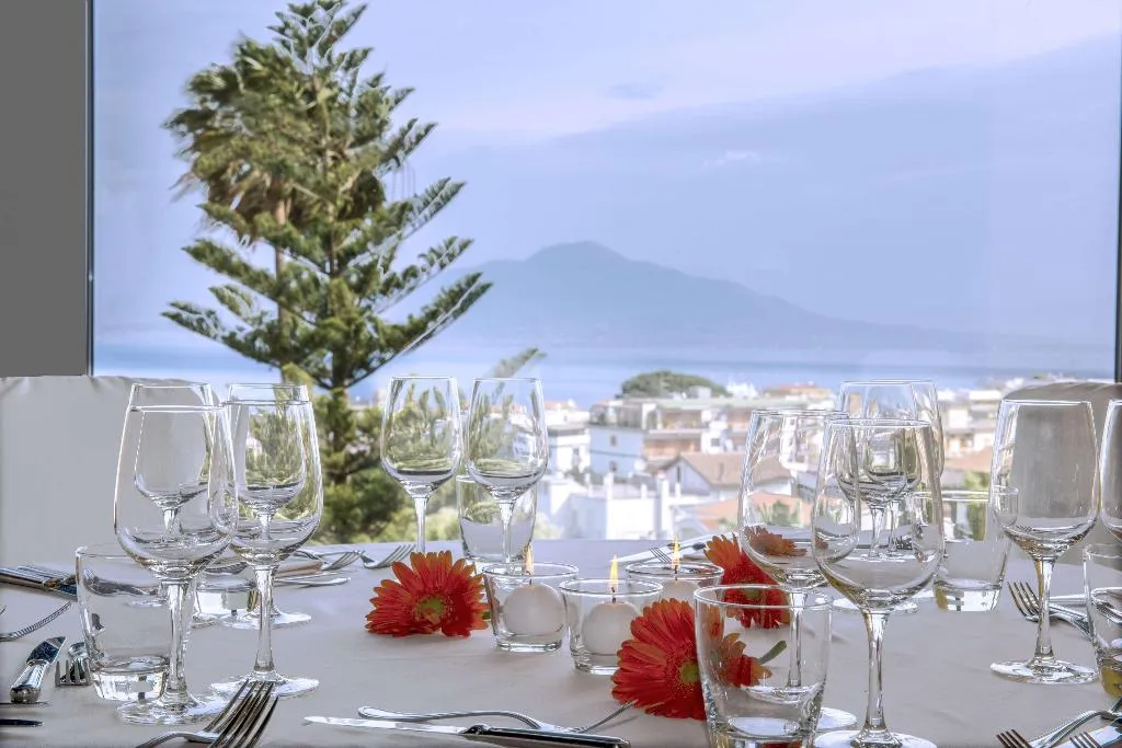 Restaurant, Hilton Sorrento Palace, Naples