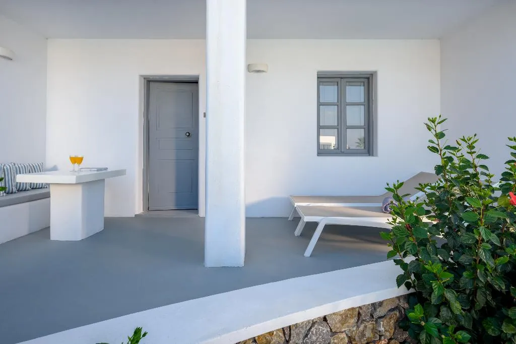 JUNIOR SUITE STANDARD Room, Maison des Lys, Santorini