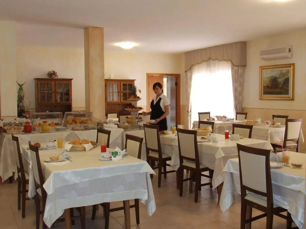 Restaurant, Il Gabbiano Hotel Isola Rossa, Alghero