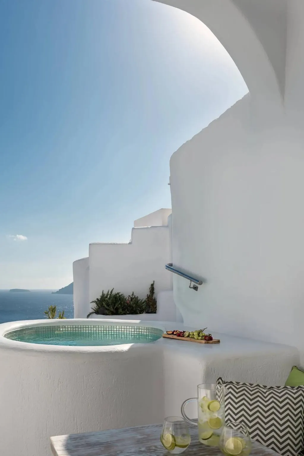 VILLA HONEYMOON Room, La Perla Villas and Suites, Santorini