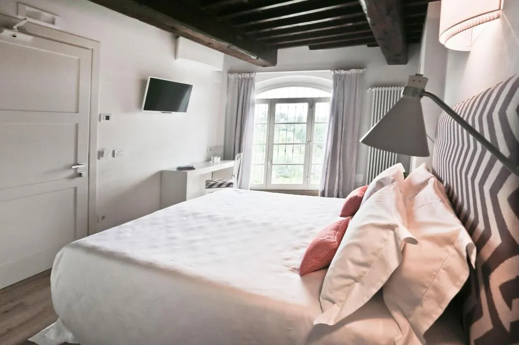 Room, Poggio Baronti B&B, Florence