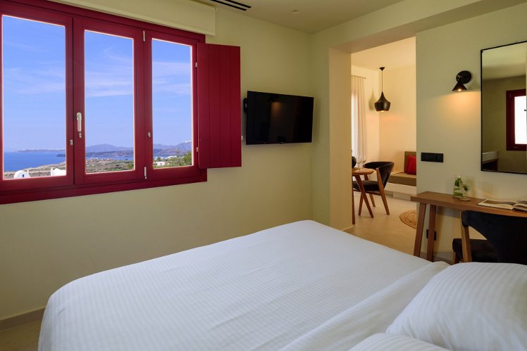 11 11 By Potnia Theron Suites, Santorini