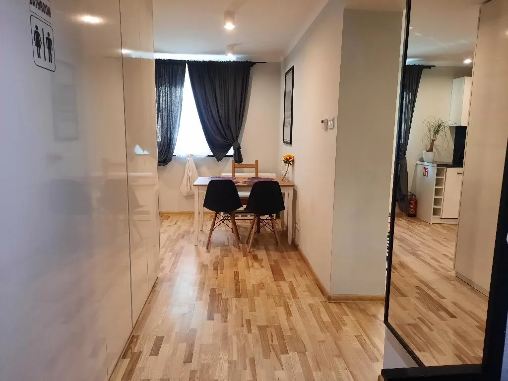 APARTMENT WITH DOUBLE BED Room, Lorf Hostel&Coffee, Krakow