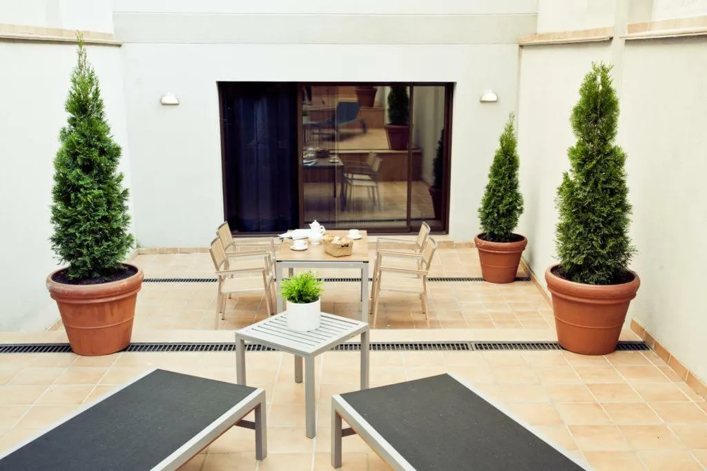 Terrace, Up Suites Barcelona, Barcelona
