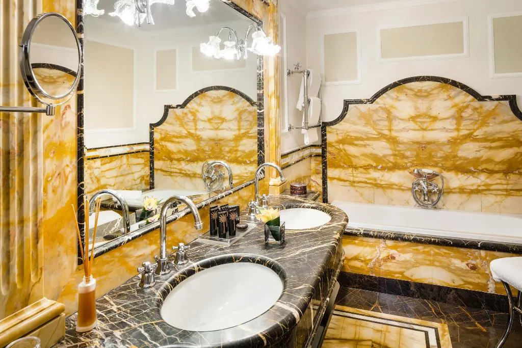 Room, Baglioni Hotel Regina, Rome