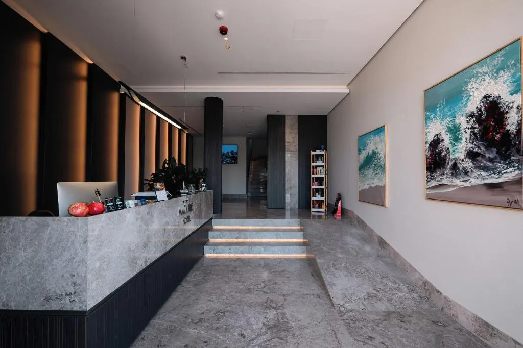 Lobby, Mazarine Hotel, Kavaje