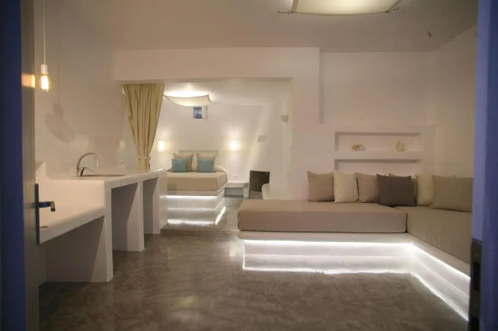 Room, Flaskos Suites, Mykonos