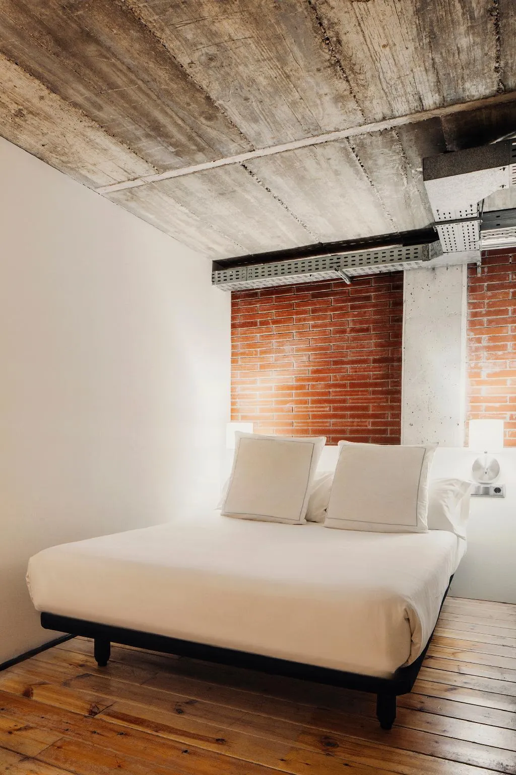 Room, Barcelona Apartment Republica, Barcelona