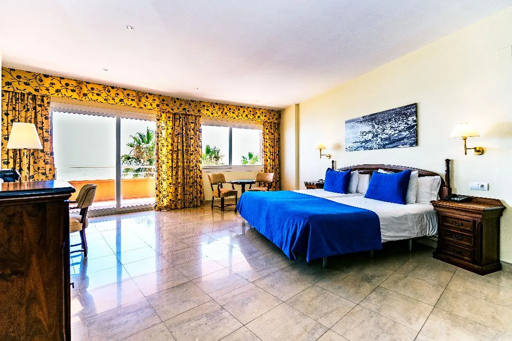 Room, Hotel Sunway Playa Golf & Spa, Sitges, Costa Brava