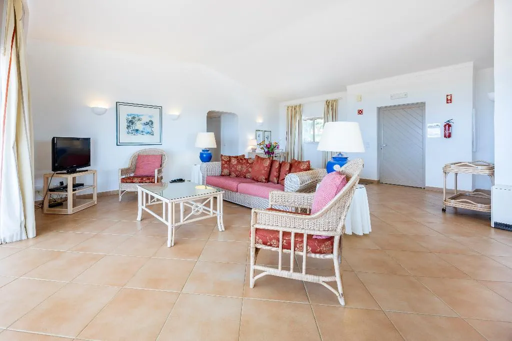 APARTMENT PENTHOUSE Room, Vila Palmeira, Algarve