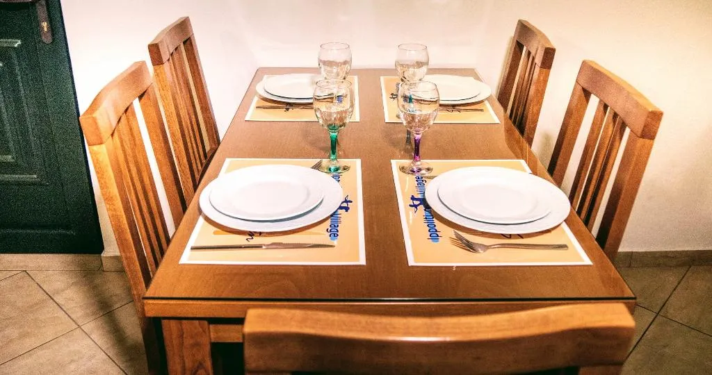 APARTMENT CAPACITY 5 TWO BEDROOMS Room, Ippoliti Village, Crete