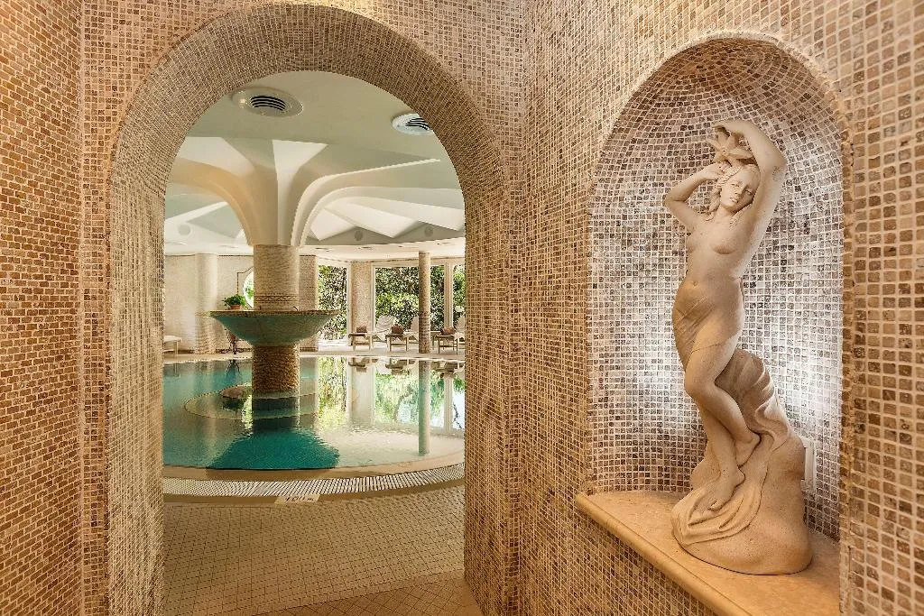 Pool, Excelsior Belvedere Hotel & Spa, Naples