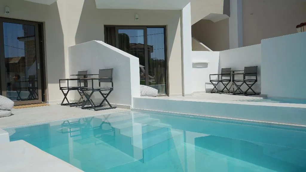 JUNIOR SUITE WITH PRIVATE POOL Room, Diana Palace Hotel Zakynthos, Zante