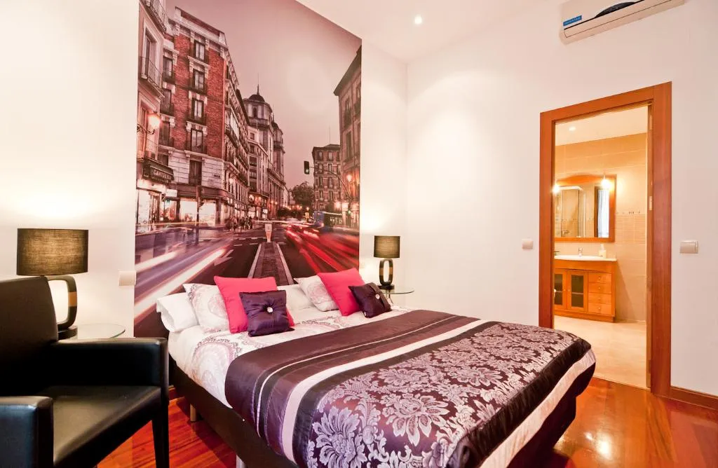 APARTMENT TWO BEDROOMS Room, Smartr Madrid Atocha, Madrid