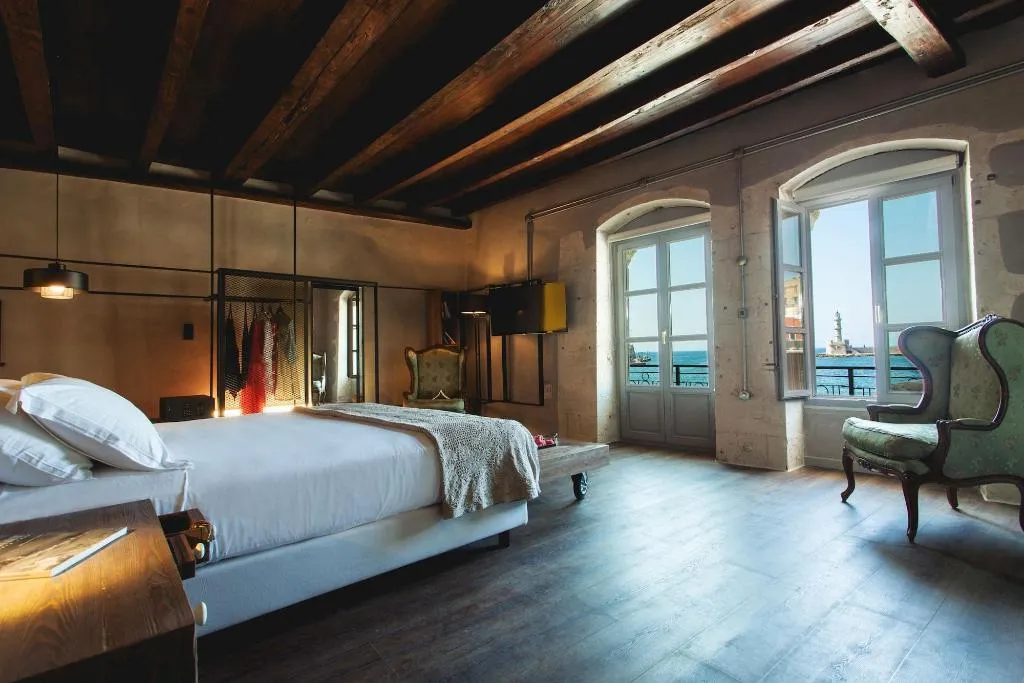 Room, Chania Inn, Crete