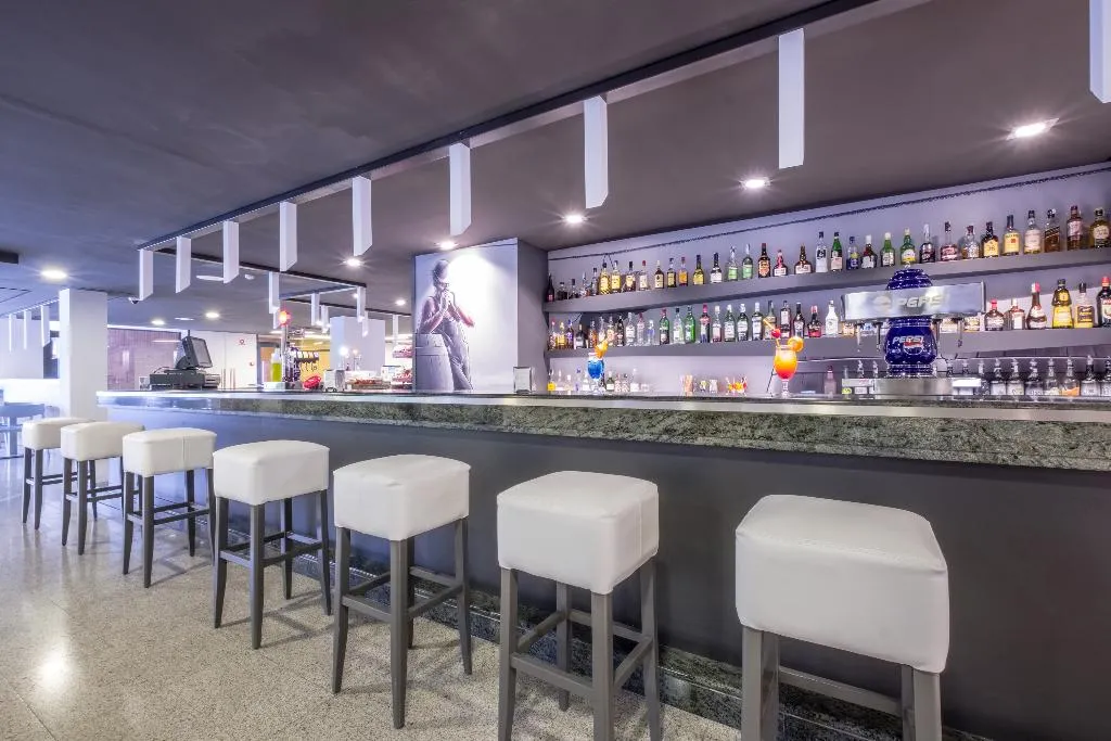 Bar, California Garden, Costa Dorada
