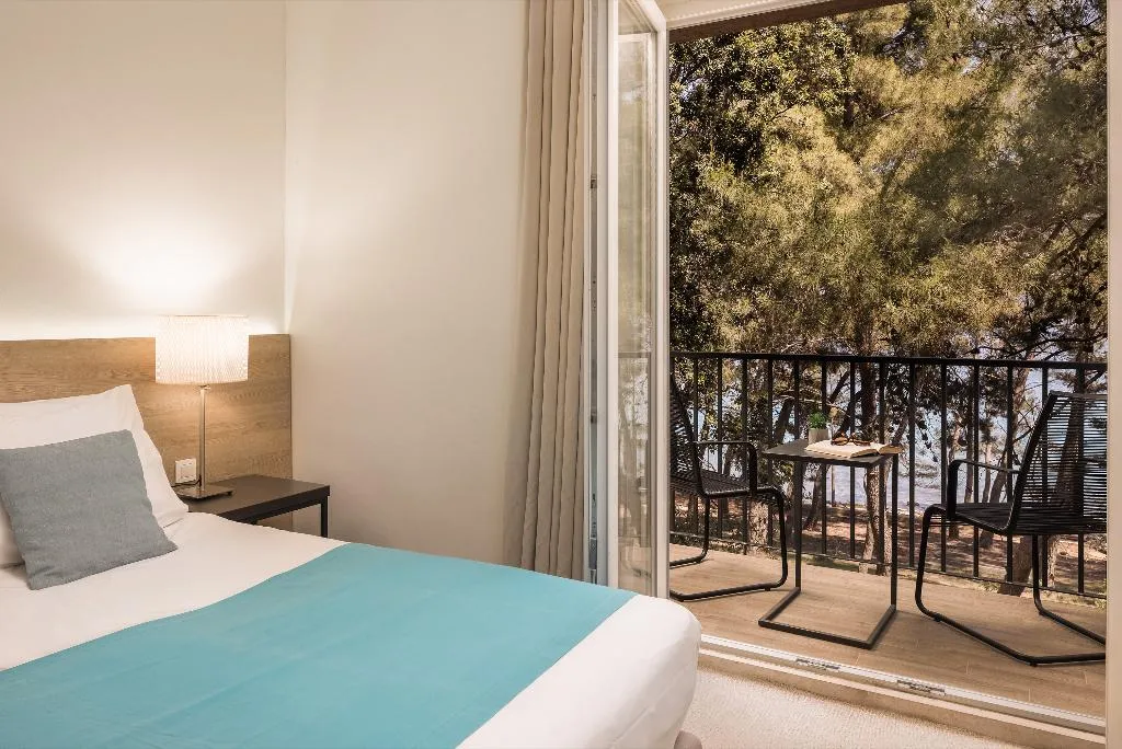 DOUBLE SEA VIEW WITH BALCONY Room, Aminess Senses Hvar Resort, Split