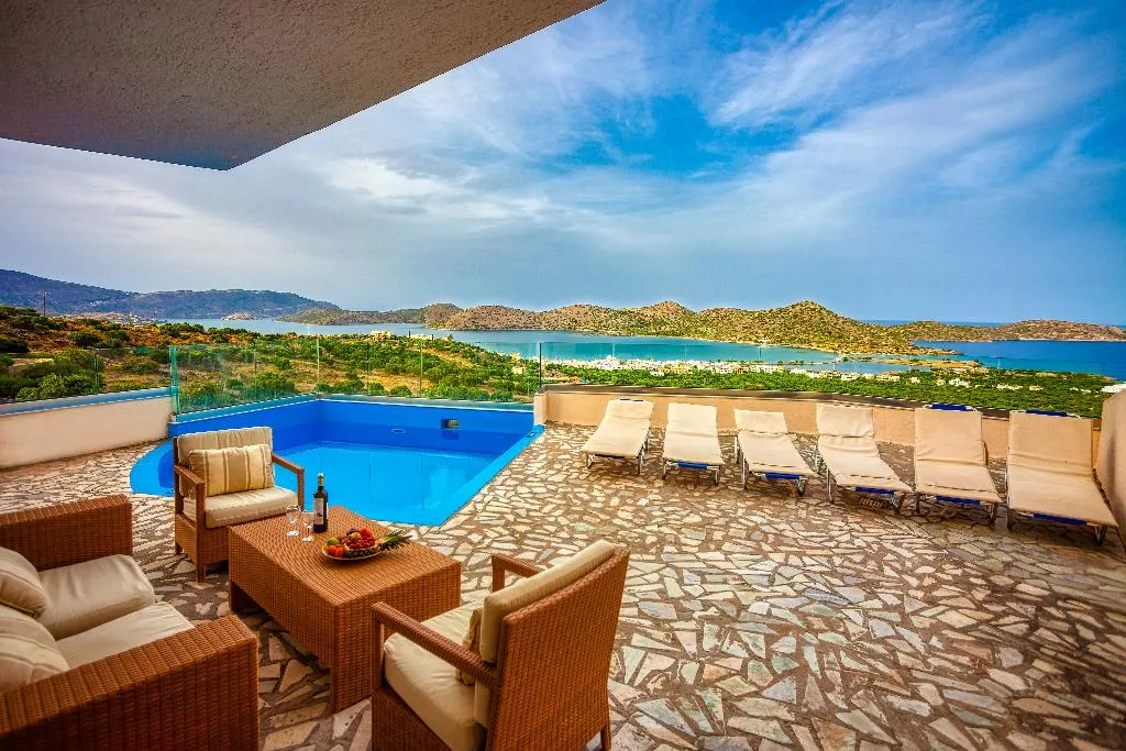 VILLA TWO BEDROOMS WITH PRIVATE POOL Room, Elounda Residence Resort & Waterpark, Crete