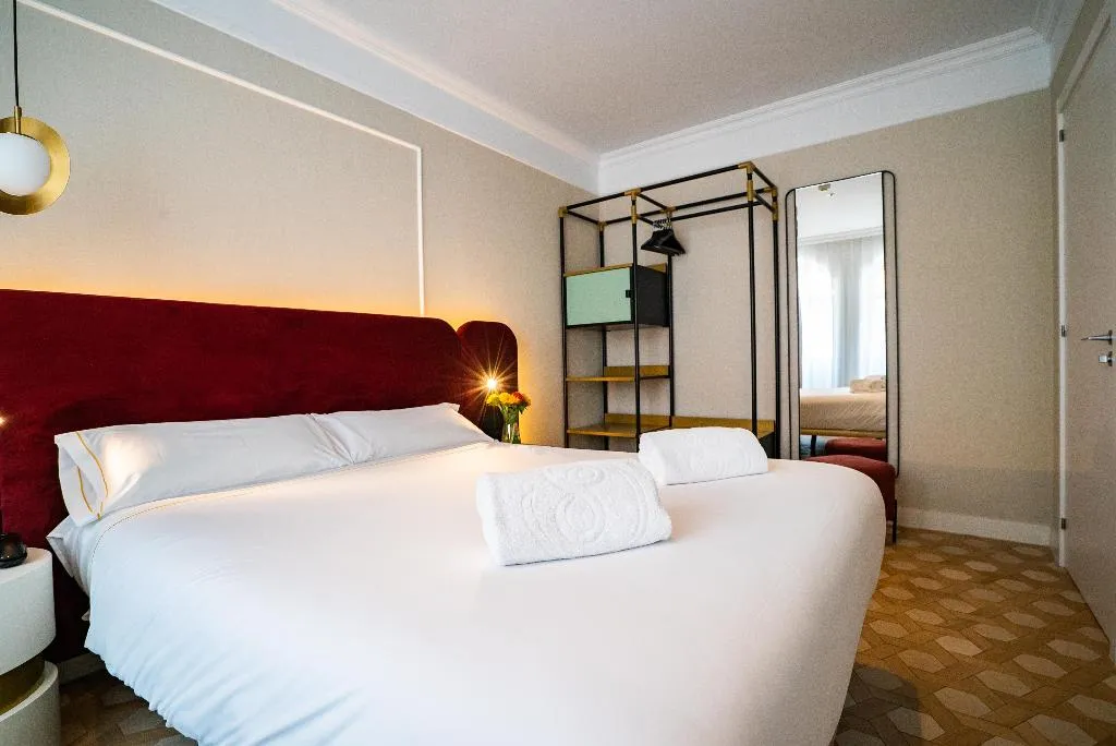 APARTMENT TWO BEDROOMS Room, SmartRental Collection Gran Vía Capital, Madrid