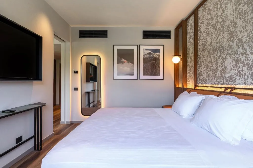 SUITE ONE BEDROOM Room, Picciolo Etna Golf Resort & Spa, Curio Collection, Catania