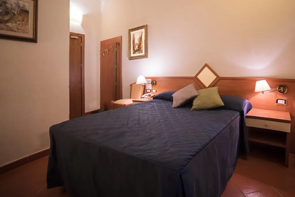SINGLE COMFORT Room, Maxim Axial, Florence