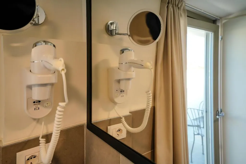 Room, Bergamo Inn 15, Milan