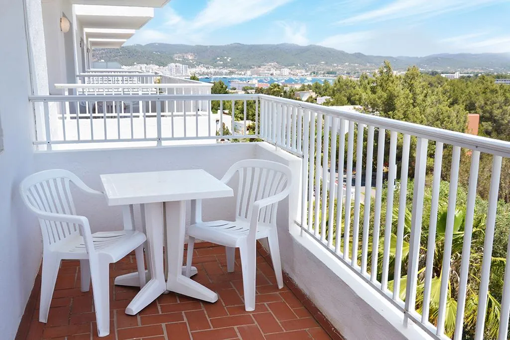 Room, Vibra Monterrey Aparthotel, Ibiza