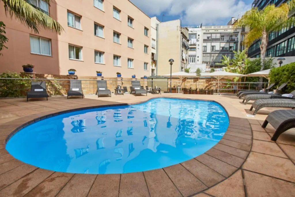 Pool, Hcc Montblanc, Barcelona