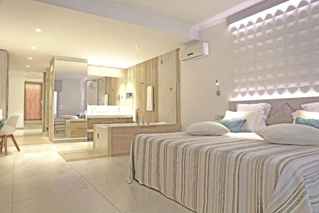 SUITE SEA VIEW ONE BEDROOM Room, Vistabella, Costa Brava