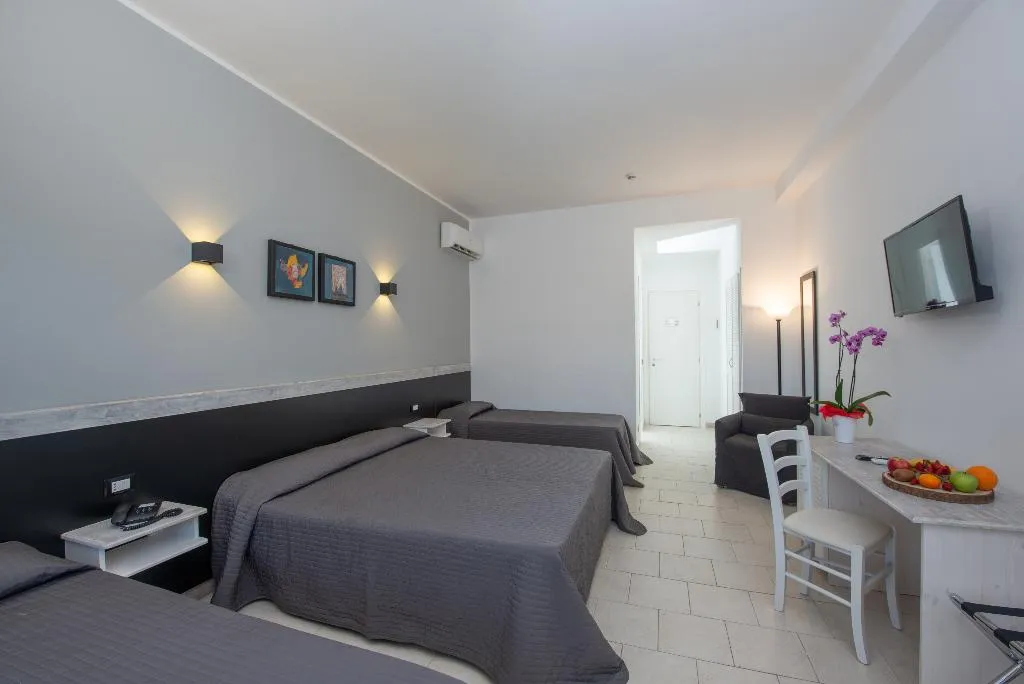 QUADRUPLE STANDARD Room, Hopps Hotel, Palermo