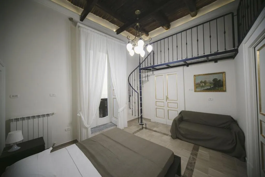 Room, Area Angioina Suites, Naples