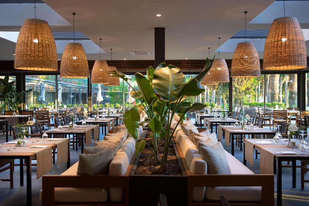 Restaurant, Miramare Beach, Antalya