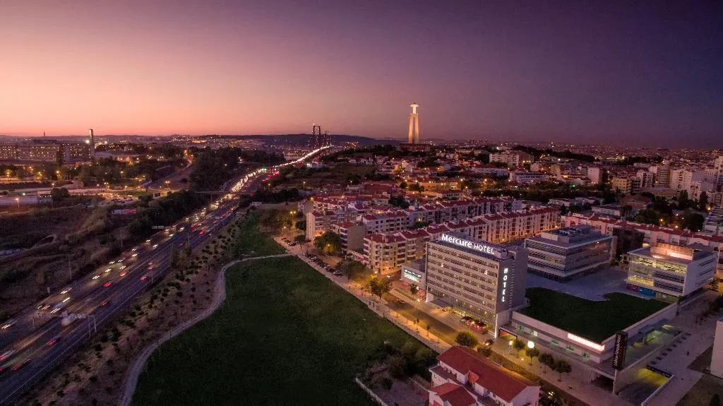 General view, Mercure Lisboa Almada Hotel, Lisbon