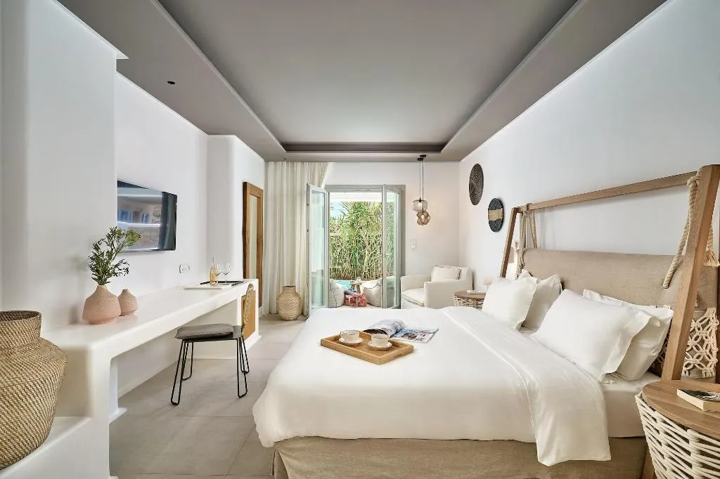 Room, Adorno Suites Mykonos, Mykonos