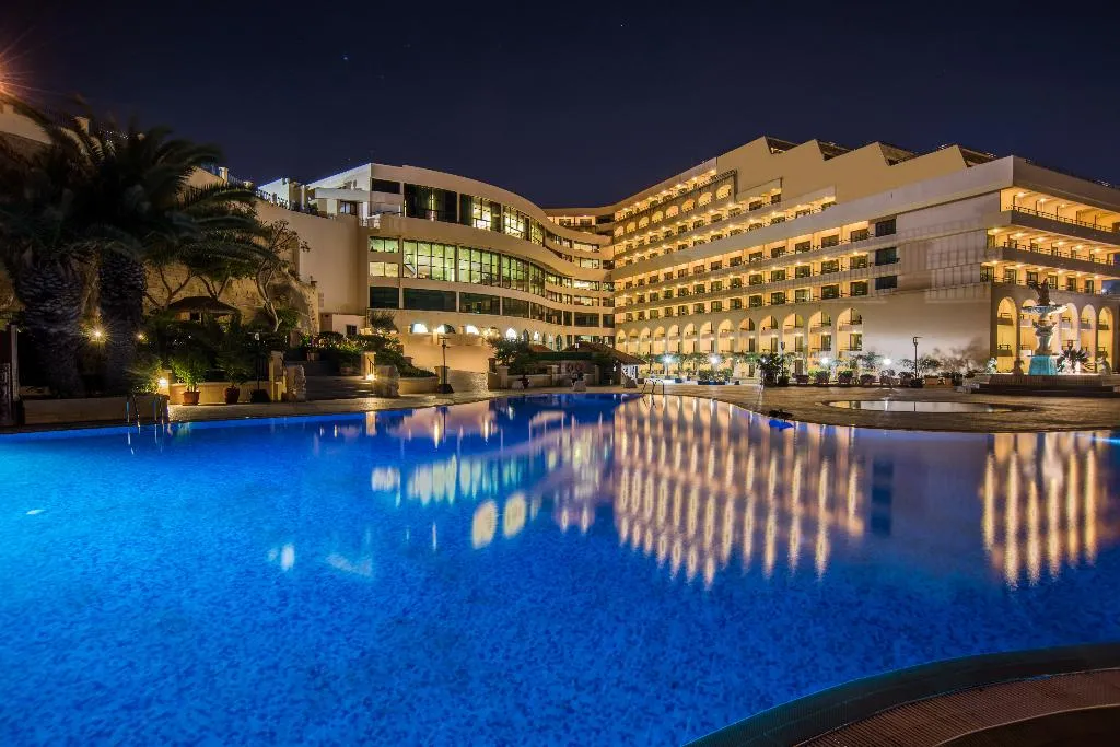 Pool, Grand Hotel Excelsior, Malta