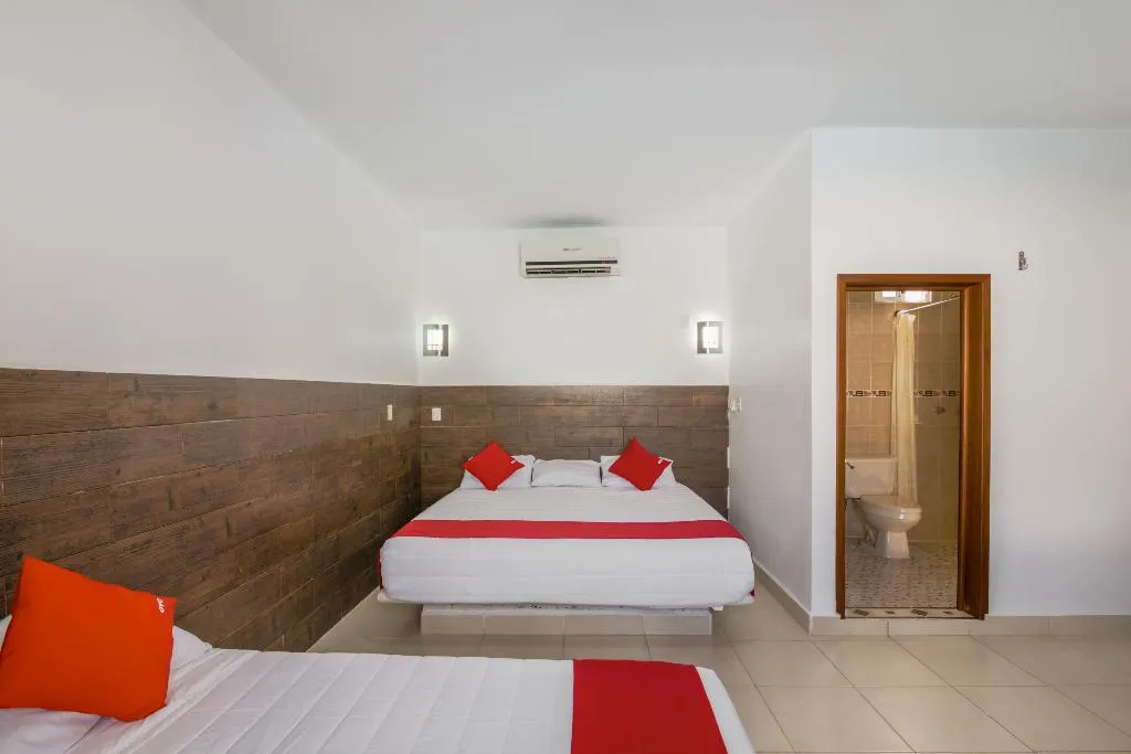 DOUBLE TWO BEDS Room, OYO Hotel Palma Real, Cancun Area